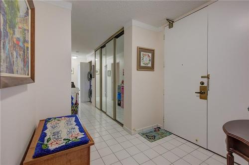 222 Jackson Street W|Unit #206, Hamilton, ON - Indoor Photo Showing Other Room