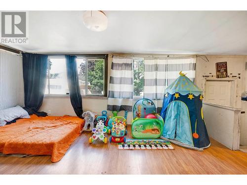 6896 Watson  E Drive, Kamloops, BC - Indoor Photo Showing Bedroom