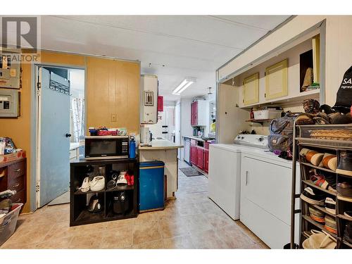 6896 Watson  E Drive, Kamloops, BC - Indoor Photo Showing Laundry Room