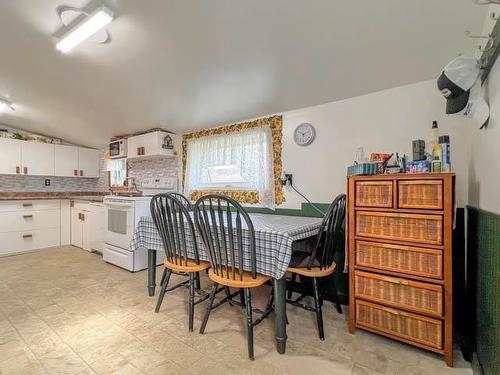 336 Veterans-Assinaboine Street W, Oak Lake, MB - Indoor