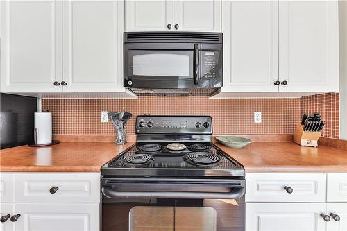 362 Plains Road E|Unit #4, Burlington, ON - Indoor Photo Showing Kitchen