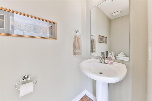 362 Plains Road E|Unit #4, Burlington, ON - Indoor Photo Showing Bathroom