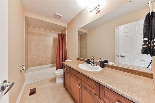 362 Plains Road E|Unit #4, Burlington, ON - Indoor Photo Showing Bathroom