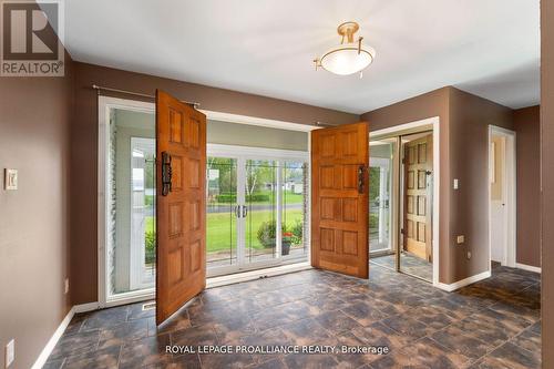 31 Dorthy Drive, Quinte West, ON - Indoor Photo Showing Other Room