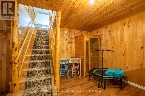 69 Hopkins Line, Kawartha Lakes (Bobcaygeon), ON - Indoor Photo Showing Other Room