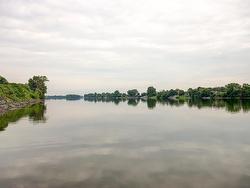 Vue sur l'eau - 