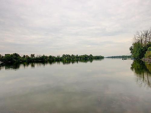 Vue sur l'eau - 444 Ch. Du Rivage, Saint-Antoine-Sur-Richelieu, QC 