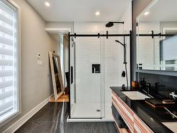 Ensuite bathroom - 