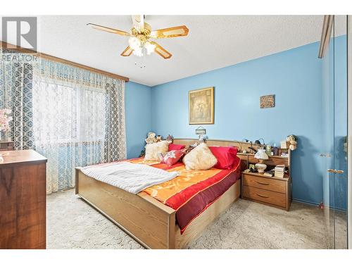 5620 South Vernon Bay, Vernon, BC - Indoor Photo Showing Bedroom