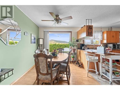 5620 South Vernon Bay, Vernon, BC - Indoor Photo Showing Dining Room