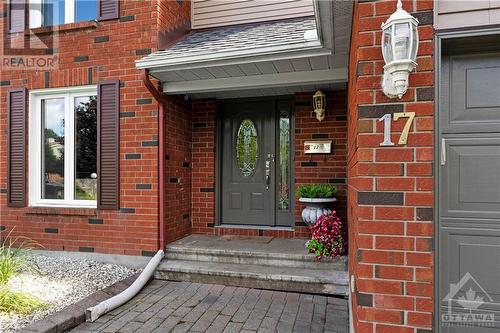 17 Sovereign Avenue, Ottawa, ON - Outdoor