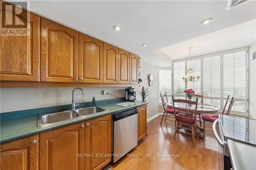 1601 - 26 Hanover Road, Brampton, ON - Indoor Photo Showing Kitchen With Double Sink