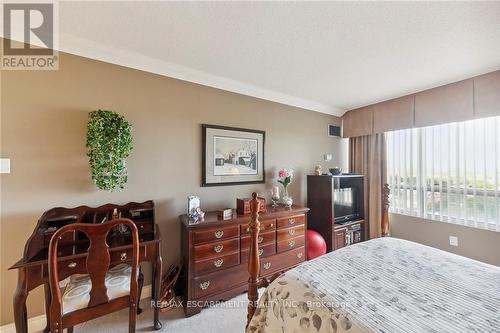 1601 - 26 Hanover Road, Brampton, ON - Indoor Photo Showing Bedroom