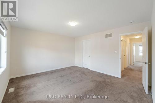 14 Whithorn Crescent W, Haldimand, ON - Indoor Photo Showing Other Room