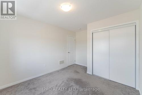 14 Whithorn Crescent W, Haldimand, ON - Indoor Photo Showing Other Room