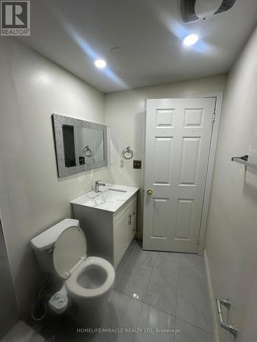 344 Edenbrook Hill Drive, Brampton, ON - Indoor Photo Showing Bathroom