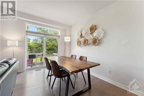 501 Paakanaak Avenue, Ottawa, ON - Indoor Photo Showing Dining Room