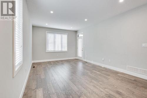 2284 Evans Boulevard, London, ON - Indoor Photo Showing Other Room