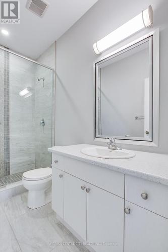 2284 Evans Boulevard, London, ON - Indoor Photo Showing Bathroom