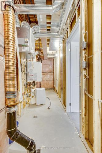 2284 Evans Boulevard, London, ON - Indoor Photo Showing Basement