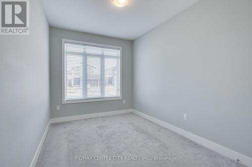 2284 Evans Boulevard, London, ON - Indoor Photo Showing Other Room