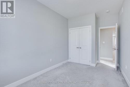 2284 Evans Boulevard, London, ON - Indoor Photo Showing Other Room