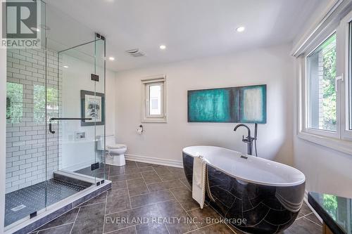 6 Lailey Crescent, Toronto (Willowdale East), ON - Indoor Photo Showing Bathroom