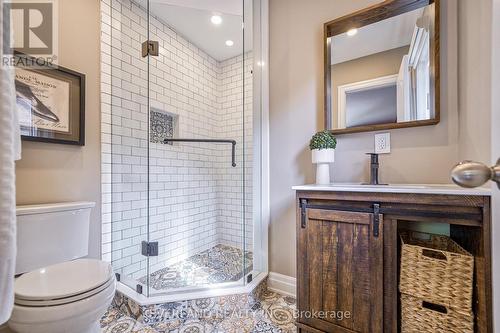 6 Lailey Crescent, Toronto (Willowdale East), ON - Indoor Photo Showing Bathroom