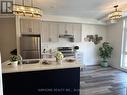 2 - 7 Phelps Lane, Richmond Hill, ON  - Indoor Photo Showing Kitchen With Upgraded Kitchen 