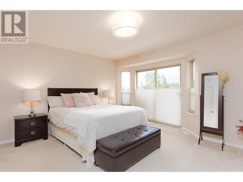 897 Westview Way, Kelowna, BC - Indoor Photo Showing Bedroom