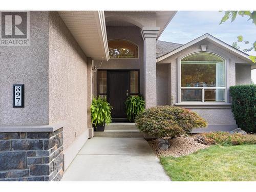 897 Westview Way, Kelowna, BC - Outdoor