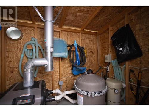 897 Westview Way, Kelowna, BC - Indoor Photo Showing Basement