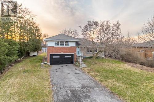 63 Deerhurst Road, Hamilton (Stoney Creek), ON - Outdoor