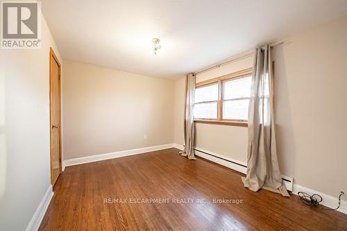 63 Deerhurst Road, Hamilton (Stoney Creek), ON - Indoor Photo Showing Other Room