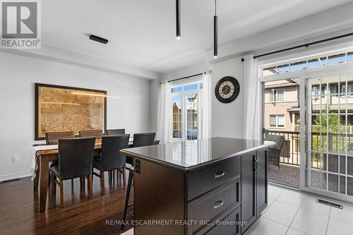 10 - 215 Dundas Street E, Hamilton (Waterdown), ON - Indoor Photo Showing Dining Room