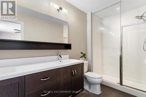 10 - 215 Dundas Street E, Hamilton (Waterdown), ON - Indoor Photo Showing Bathroom