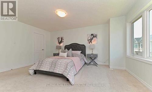 137 Borers Creek Crescent, Hamilton, ON - Indoor Photo Showing Bedroom