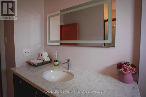 6159 Stevens Street, Niagara Falls, ON - Indoor Photo Showing Bathroom