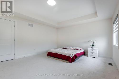 197 Whittington Drive, Hamilton (Meadowlands), ON - Indoor Photo Showing Bedroom