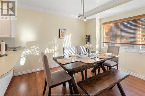 3947 Riverside Dr East Unit# 15, Windsor, ON - Indoor Photo Showing Dining Room