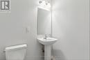 108 Yale Drive, Hamilton, ON  - Indoor Photo Showing Bathroom 