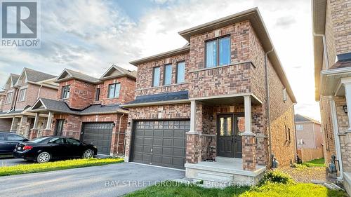 27 Palace Street, Thorold, ON - Outdoor With Facade