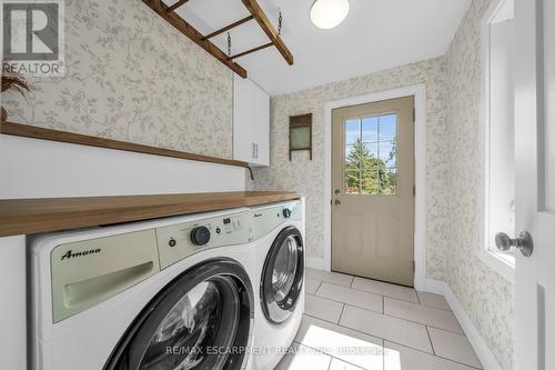 1793 Balfour Street, Pelham, ON - Indoor Photo Showing Laundry Room