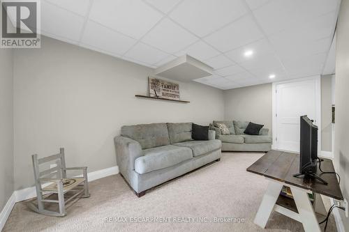 1793 Balfour Street, Pelham, ON - Indoor Photo Showing Basement