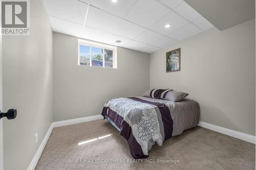 1793 Balfour Street, Pelham, ON - Indoor Photo Showing Bedroom