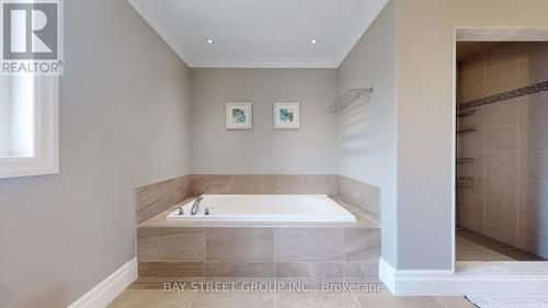 208 John Frederick Drive, Hamilton (Ancaster), ON - Indoor Photo Showing Bathroom