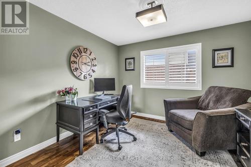 7 Pembroke Circle, Grimsby, ON - Indoor Photo Showing Office