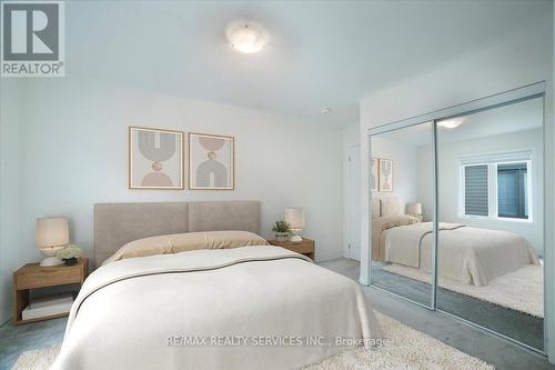 59 Fairey Crescent W, Hamilton (Mount Hope), ON - Indoor Photo Showing Bedroom