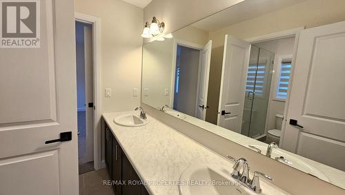 246 O'Neil Street, Peterborough, ON - Indoor Photo Showing Bathroom