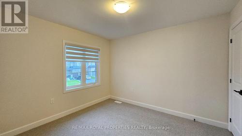 246 O'Neil Street, Peterborough, ON - Indoor Photo Showing Other Room